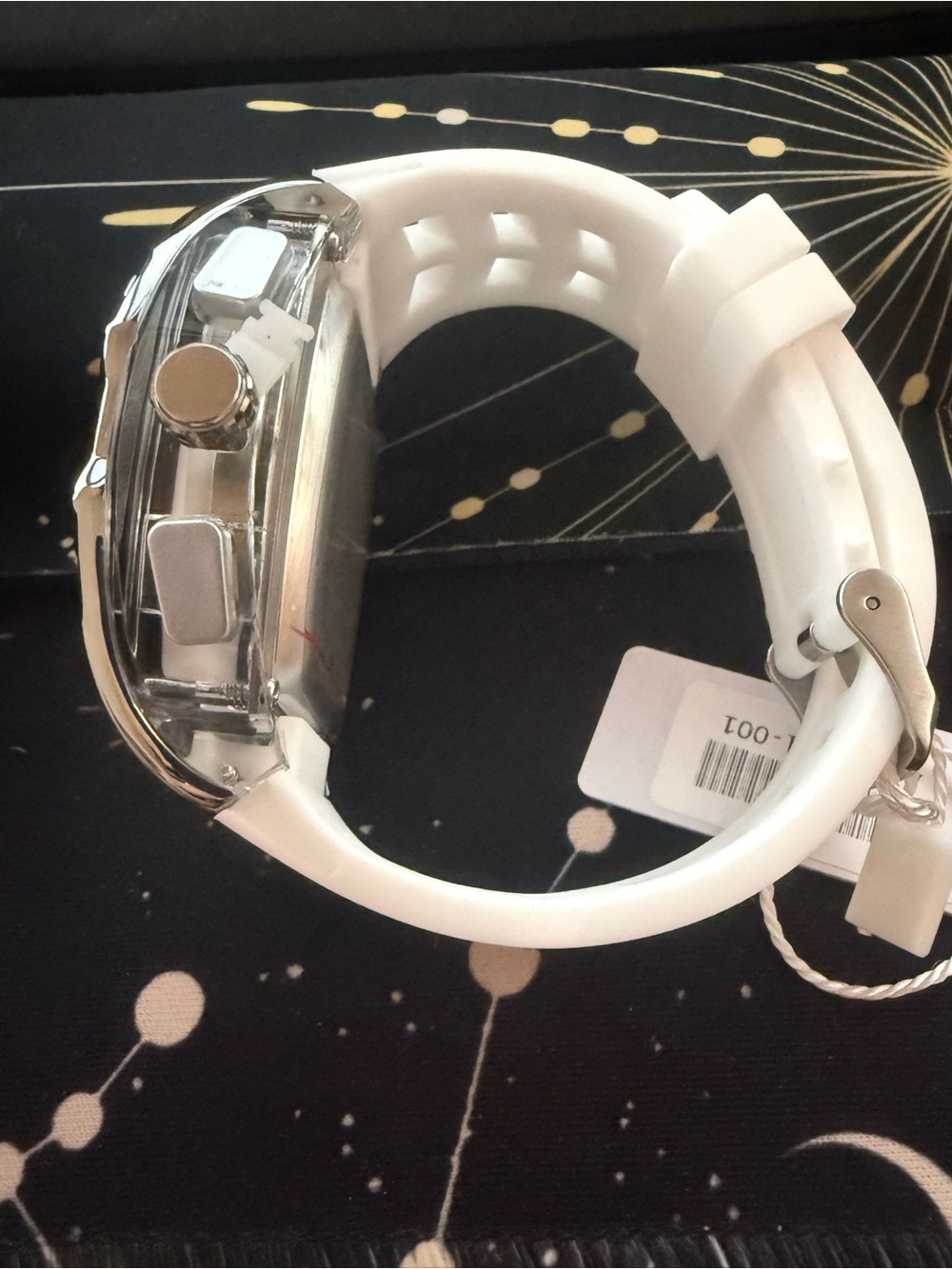 Activa Venzis x Invicta Digital Men’s Watch 50mm White
NWT - Picture 4 of 7